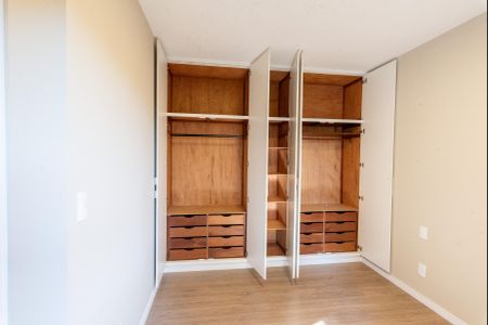 Apartamento à venda com 122m², 3 quartos e 1 vagaQuarto 2