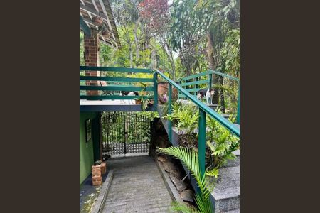 Casa à venda com 201m², 3 quartos e 5 vagas