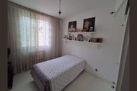 Casa à venda com 158m², 3 quartos e sem vaga