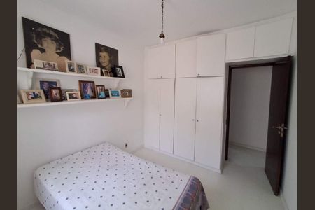 Casa à venda com 158m², 3 quartos e sem vaga