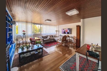 Apartamento à venda com 140m², 3 quartos e 1 vaga
