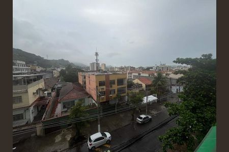 Apartamento à venda com 68m², 2 quartos e sem vaga