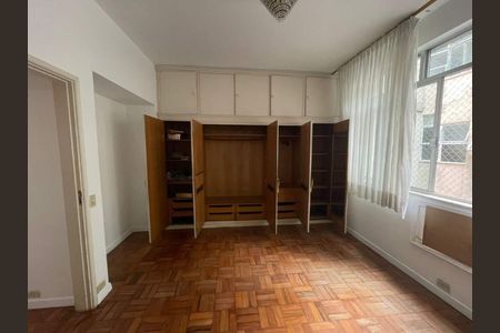 Apartamento à venda com 190m², 3 quartos e 1 vaga