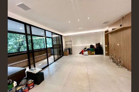 Apartamento à venda com 170m², 3 quartos e 2 vagas