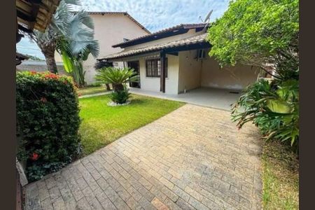 Casa à venda com 150m², 3 quartos e 4 vagas