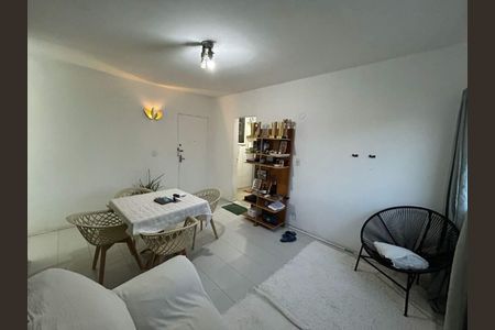 Apartamento à venda com 69m², 2 quartos e 1 vaga