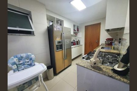 Apartamento à venda com 118m², 3 quartos e 2 vagas