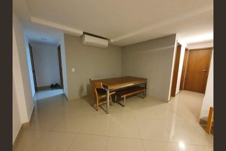 Apartamento à venda com 118m², 3 quartos e 2 vagas