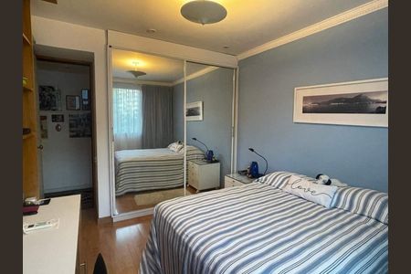 Apartamento à venda com 260m², 4 quartos e 2 vagas
