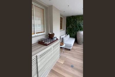 Apartamento à venda com 81m², 2 quartos e 1 vaga