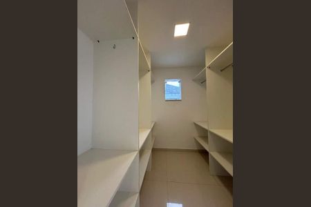 Casa à venda com 850m², 5 quartos e 3 vagas
