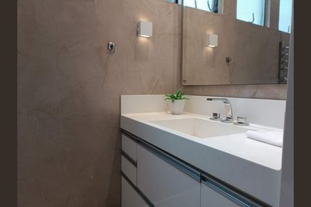 Apartamento à venda com 180m², 3 quartos e 2 vagas