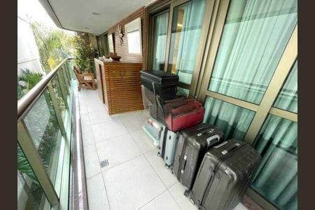 Apartamento à venda com 85m², 2 quartos e 1 vaga