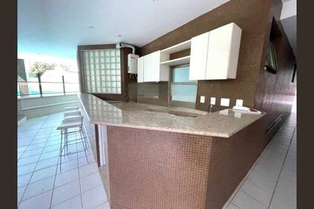 Apartamento à venda com 85m², 2 quartos e 1 vaga