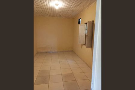 Casa à venda com 70m², 2 quartos e 1 vaga
