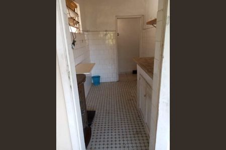 Casa à venda com 70m², 2 quartos e 1 vaga