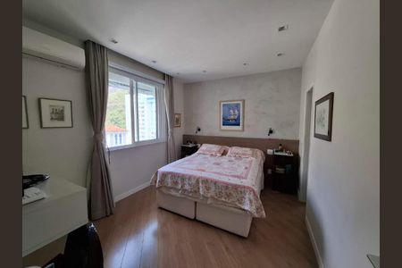 Apartamento à venda com 251m², 4 quartos e sem vaga