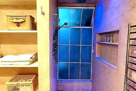 Apartamento à venda com 100m², 2 quartos e sem vaga