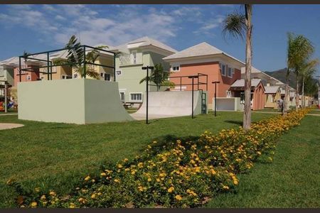 Casa à venda com 201m², 3 quartos e 1 vaga