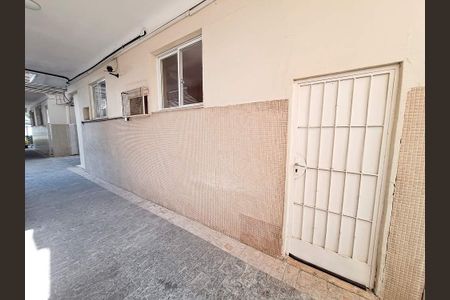 Apartamento à venda com 73m², 2 quartos e sem vaga