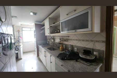 Apartamento à venda com 265m², 4 quartos e 3 vagas