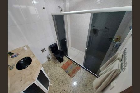 Casa à venda com 156m², 3 quartos e 1 vaga