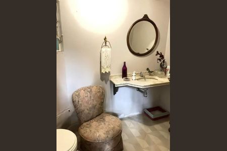 Casa à venda com 375m², 4 quartos e sem vaga