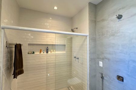 Apartamento à venda com 226m², 4 quartos e 1 vaga Apartamento à venda com 226m², 4 quartos e 1 vagaSuíte 02
