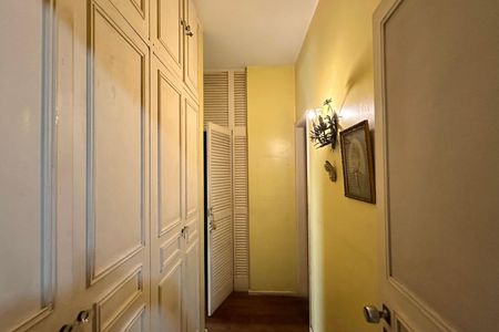 Apartamento à venda com 265m², 4 quartos e 2 vagasQuarto 3