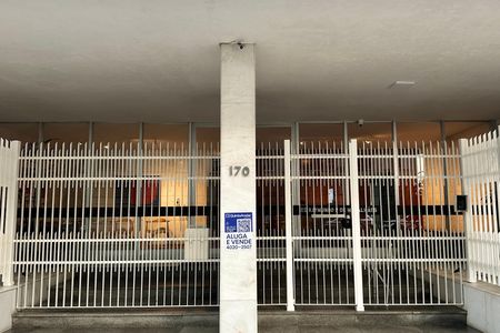 Apartamento à venda com 265m², 4 quartos e 2 vagasPlaquinha