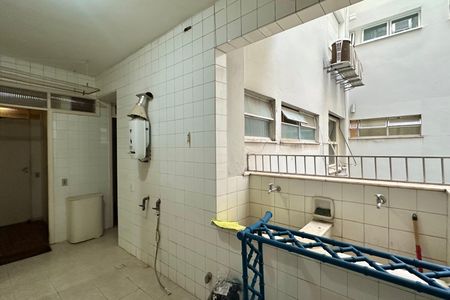 Apartamento à venda com 265m², 4 quartos e 2 vagasCozinha