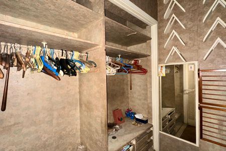 Apartamento à venda com 265m², 4 quartos e 2 vagasCloset /Quarto 3