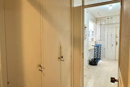 Apartamento à venda com 265m², 4 quartos e 2 vagasQuarto de Serviço