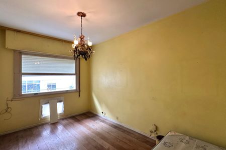 Apartamento à venda com 265m², 4 quartos e 2 vagasQuarto 3