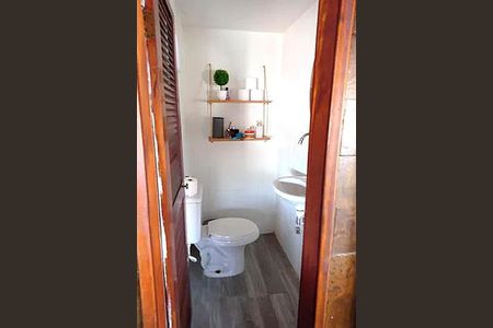Casa à venda com 150m², 4 quartos e 2 vagas