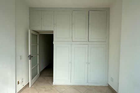 Apartamento à venda com 40m², 2 quartos e sem vaga Apartamento à venda com 40m², 2 quartos e sem vagaQuarto