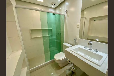 Apartamento à venda com 70m², 2 quartos e 1 vaga