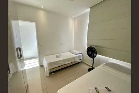 Apartamento à venda com 70m², 2 quartos e 1 vaga