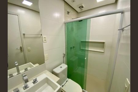 Apartamento à venda com 70m², 2 quartos e 1 vaga