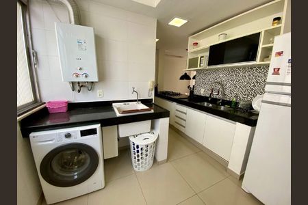 Apartamento à venda com 70m², 2 quartos e 1 vaga
