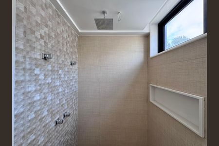 Casa à venda com 402m², 4 quartos e 4 vagas Casa à venda com 402m², 4 quartos e 4 vagasSuíte 3 - Banheiro