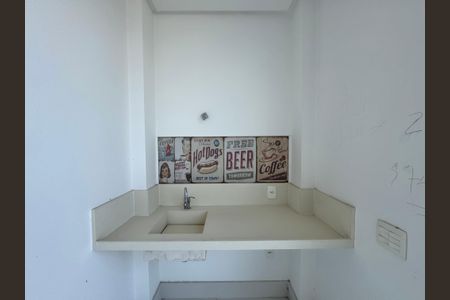 Casa à venda com 402m², 4 quartos e 4 vagas Casa à venda com 402m², 4 quartos e 4 vagasSalão