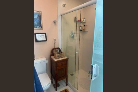 Apartamento à venda com 206m², 5 quartos e 1 vaga