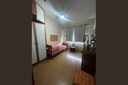 Apartamento à venda com 206m², 5 quartos e 1 vaga