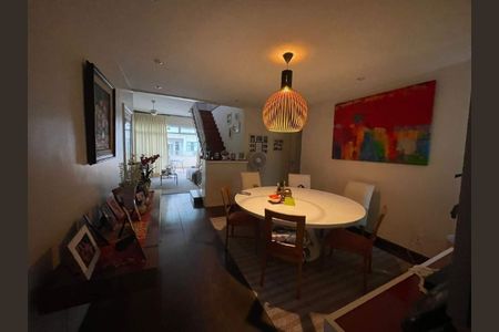 Apartamento à venda com 206m², 5 quartos e 1 vaga