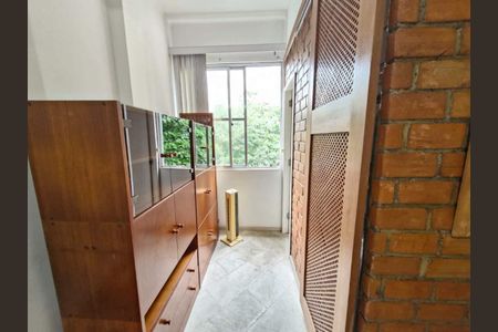 Apartamento à venda com 37m², 1 quarto e sem vaga