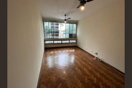 Apartamento à venda com 132m², 3 quartos e 1 vaga