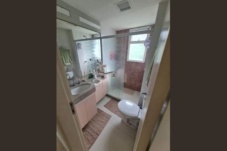 Casa à venda com 206m², 4 quartos e 3 vagas