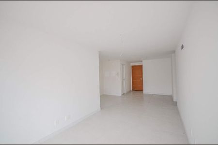 Apartamento à venda com 76m², 3 quartos e 1 vaga