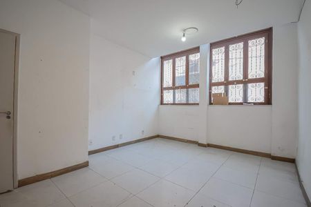Apartamento à venda com 32m², 1 quarto e sem vaga